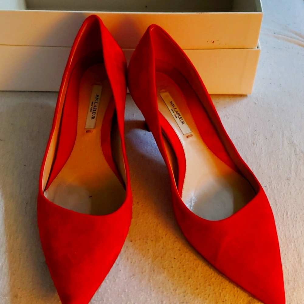 MM LAFLEUR RED SUEDE KITTEN HEEL